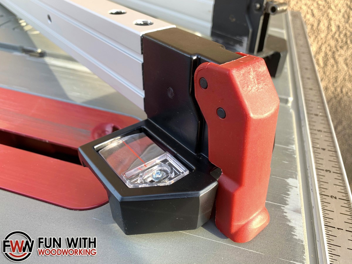 New fence for my Skil 3410 table saw FUN WITH WOODWORKING